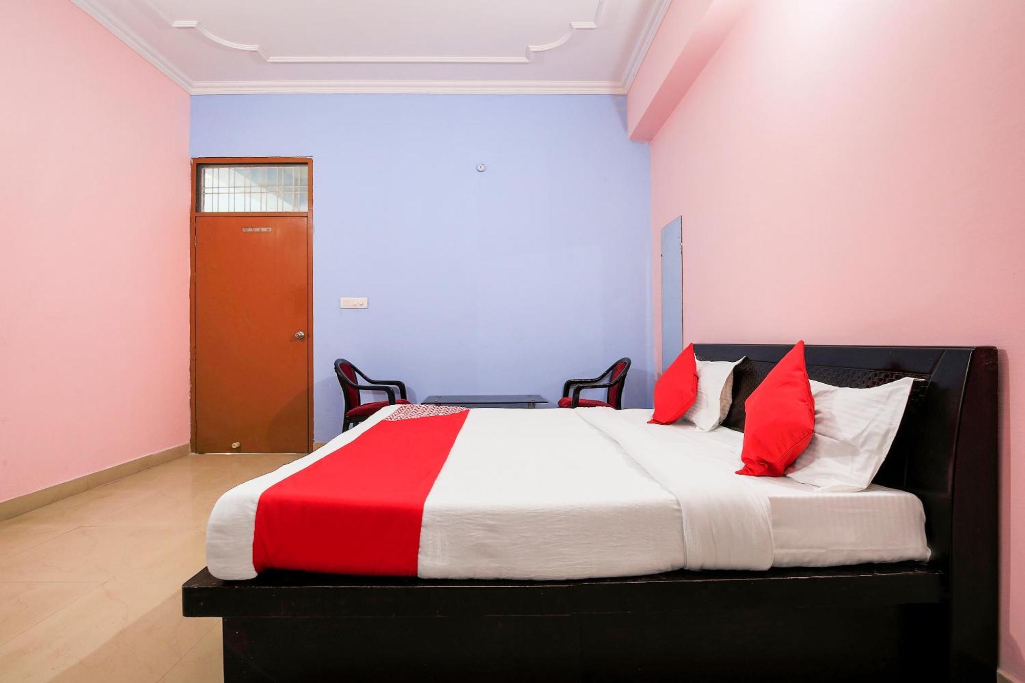 Oyo Flagship 37109 Mangalam Guest House Chinhat Εξωτερικό φωτογραφία