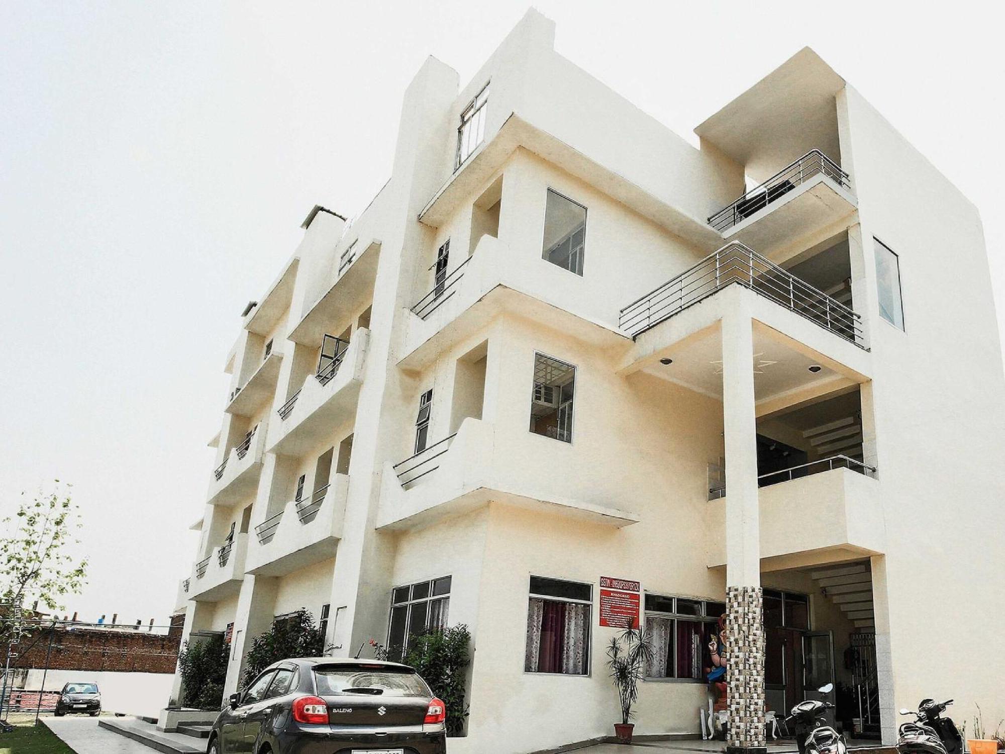 Oyo Flagship 37109 Mangalam Guest House Chinhat Εξωτερικό φωτογραφία